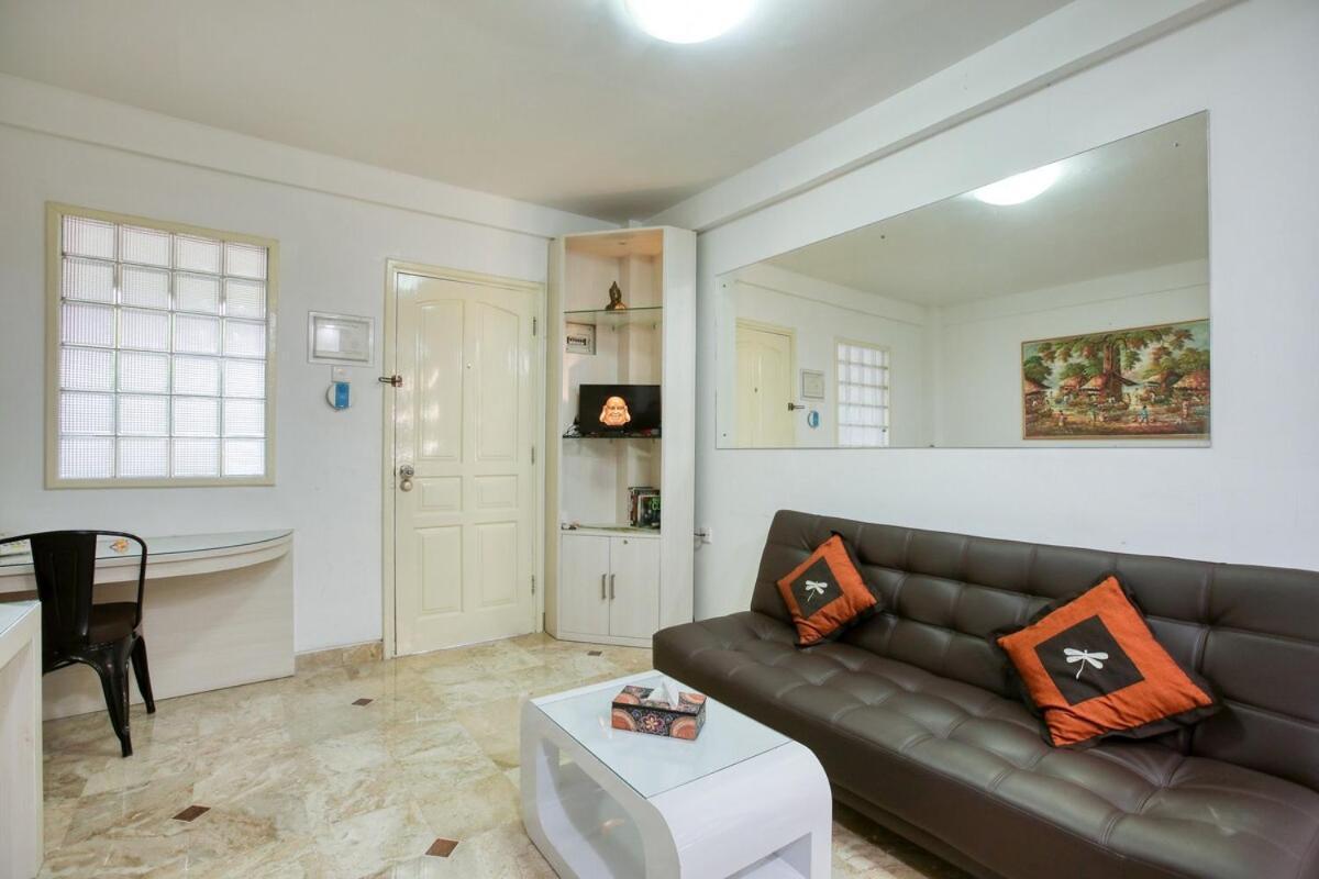 6212 At Jayakarta Apartemen Seminyak (Bali)